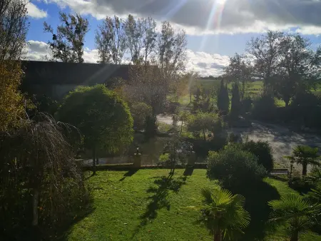 Ancien Fournil Cosy avec Piscine Couverte, Parc Verdoyant et Sauna, à 30 mn du Mans - Photo 23