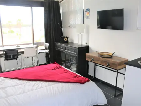 Studio cosy avec piscine, parking privé et à proximité de la Marina d'Agde - Photo 2