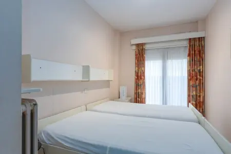 Sun Beach 0001, Appartement au rez-de-chaussée avec vue sur la mer - Photo 13
