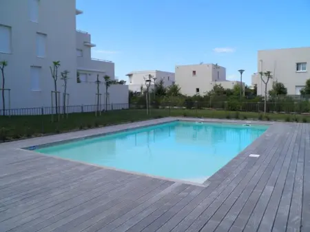 Appartement 2 pièces cosy avec terrasse et garage privé, proche plage - Photo 1