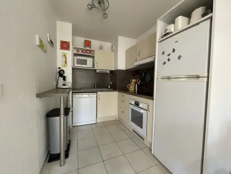 Appartement 2 pièces cosy avec terrasse et garage privé, proche plage - Photo 7