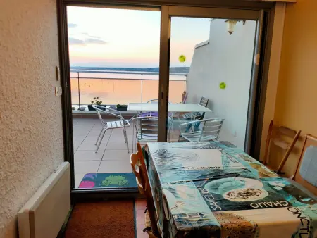 Appartement T2 à Balaruc-les-Bains, vue sur l'étang, climatisé, parking privé, WiFi - Photo 4