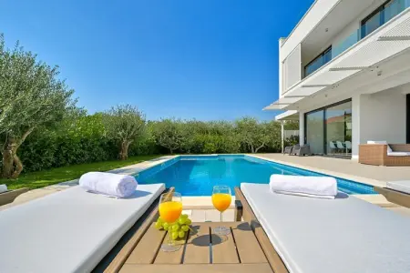 Villa Lodi, Villa de 5 chambres près de Split avec piscine - Photo 5