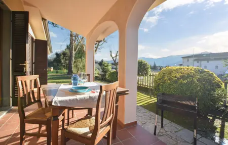 Maison 7 personnes à Camaiore - Photo 1