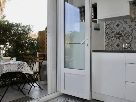 Charmant 2P Climatisé, Terrasse et Parking, 4 Couchages - Villeneuve-Loubet - Photo 1