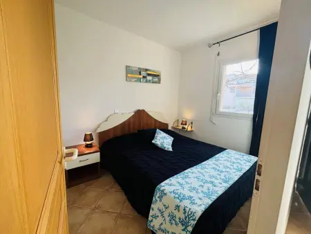 Appartement 3 pièces avec terrasse et climatisation à 1.3 km de la plage, parking inclus - Photo 3
