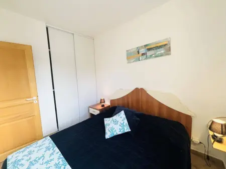 Appartement 3 pièces avec terrasse et climatisation à 1.3 km de la plage, parking inclus - Photo 22