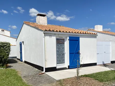 Maison T2 avec Piscine Chauffée, Tennis Proche Mer - Photo 1