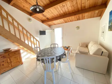 Maison Type 2 avec Piscine Chauffée, Tennis et Proximité Bord de Mer à Brétignolles - Photo 5
