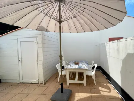 Maison Type 2 avec Piscine Chauffée, Tennis et Proximité Bord de Mer à Brétignolles - Photo 10