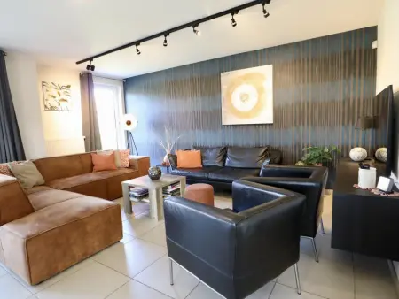 Villa Belvedère, Foyer de groupe moderne avec bien-être - Photo 1