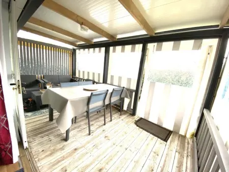 Chalet cosy avec piscine dans camping 4* à Guidel, proche plages, 4-6 pers. - Photo 3
