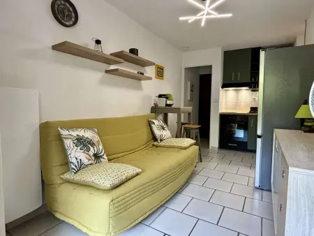 Appartement 2 pièces avec loggia vitrée, piscine et parking à 300m de la plage - Argelès-sur-Mer - Photo 1