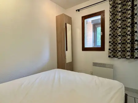 Appartement 2 pièces avec loggia vitrée, piscine et parking à 300m de la plage - Argelès-sur-Mer - Photo 9
