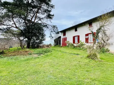 Charmante maison à Louhossoa, 6 personnes - Jardin & cheminée - Photo 16