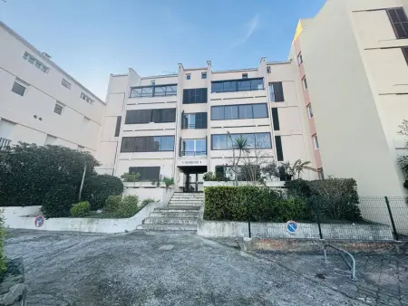Appartement 2 pièces avec terrasses à 650m de la plage, parking privatif inclus - L'Île-Rousse - Photo 6