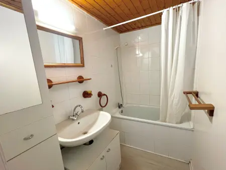 Maisonnette cosy avec piscine chauffée et tennis, à 800m de la plage, idéale pour 4 pers. - Photo 7