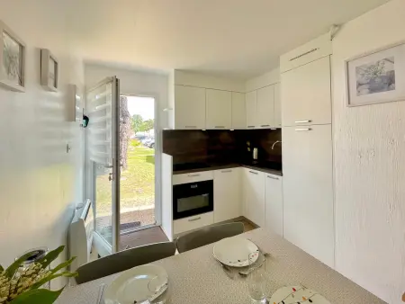 Maison avec piscine chauffée, tennis, Wi-Fi à 600m de la mer - Photo 3