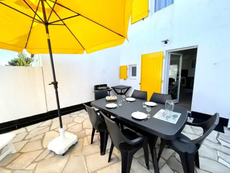 Maison avec piscine chauffée, tennis, Wi-Fi à 600m de la mer - Photo 19
