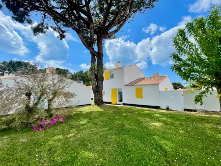 Maison avec piscine chauffée, tennis, Wi-Fi à 600m de la mer - Photo 20
