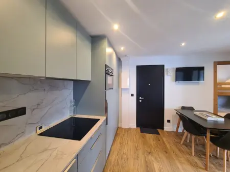 Spacieux 2 pièces + cabine, idéal famille, 5 pers, centre village, proche commerces et pistes - Photo 1