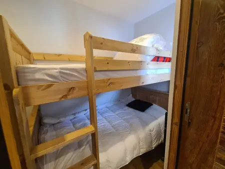 Spacieux 2 pièces + cabine, idéal famille, 5 pers, centre village, proche commerces et pistes - Photo 6
