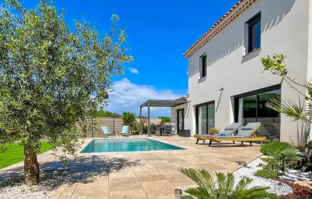 Maison avec piscine, Maison 8 personnes à Rochegude - Photo 1