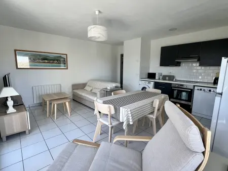 Appartement confortable 2P avec balcon et parking à Cambo-les-Bains - Photo 7