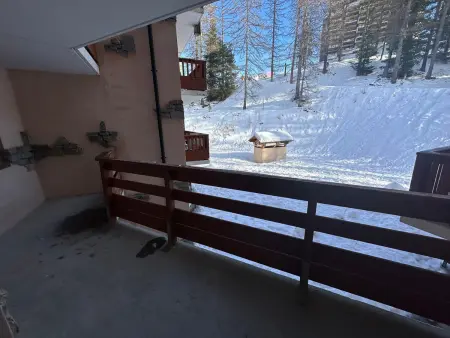 Appartement lumineux pied des pistes avec balcon à Vars Les Claux - Photo 3