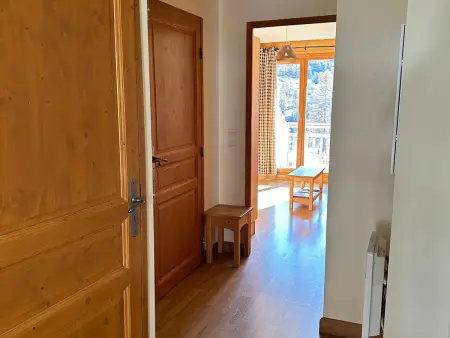 Appartement au pied des pistes avec accès piscine, parking privé - Photo 6