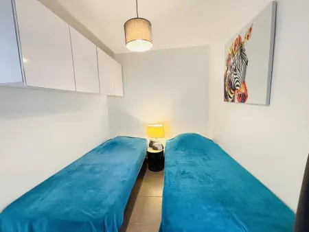 Appartement familial avec terrasses à 100m de la plage - 6 couchages, climatiseur et parking inclus - Photo 3