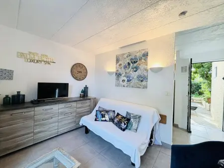 Appartement familial avec terrasses à 100m de la plage - 6 couchages, climatiseur et parking inclus - Photo 10