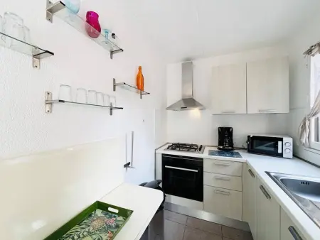 Appartement familial avec terrasses à 100m de la plage - 6 couchages, climatiseur et parking inclus - Photo 14
