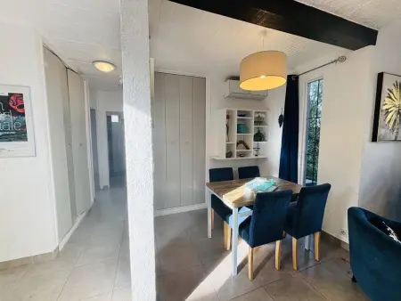 Appartement familial avec terrasses à 100m de la plage - 6 couchages, climatiseur et parking inclus - Photo 16