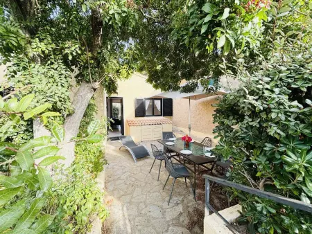 Appartement familial avec terrasses à 100m de la plage - 6 couchages, climatiseur et parking inclus - Photo 17