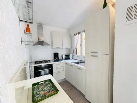 Appartement familial avec terrasses à 100m de la plage - 6 couchages, climatiseur et parking inclus - Photo 19