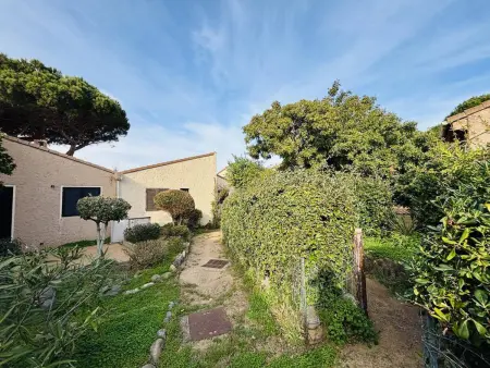 Appartement familial avec terrasses à 100m de la plage - 6 couchages, climatiseur et parking inclus - Photo 25