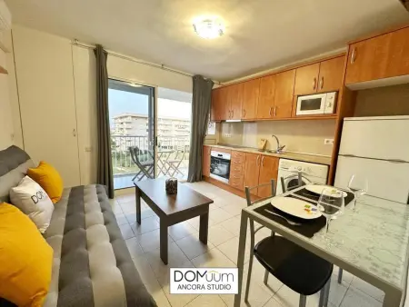 Studio avec Terrasse à 100m de la Plage - 4 Pers, Wi-Fi, Clim, TV, Cuisine équipée - Photo 4