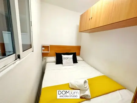 Studio avec Terrasse à 100m de la Plage - 4 Pers, Wi-Fi, Clim, TV, Cuisine équipée - Photo 9