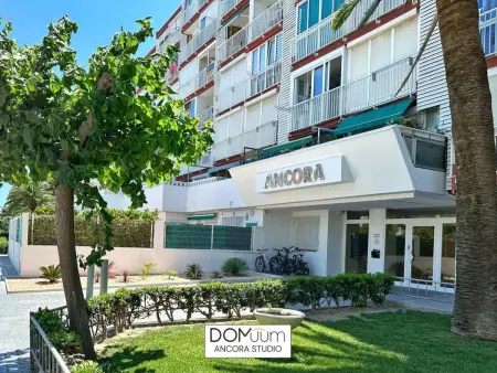 Studio avec Terrasse à 100m de la Plage - 4 Pers, Wi-Fi, Clim, TV, Cuisine équipée - Photo 17