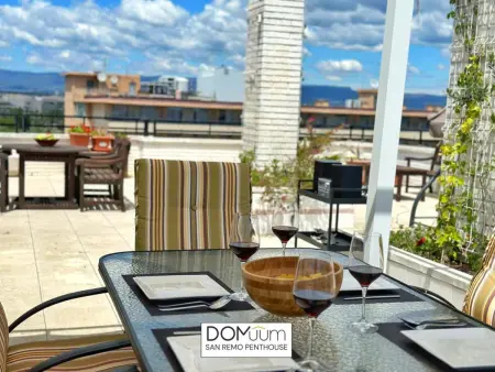 Penthouse à Salou avec Piscine et Parking, Proche de la Plage - Photo 8