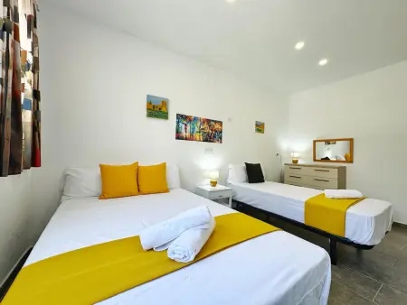 Appartement Moderne à Salou: Plage, Terrasse Spacieuse, Clim, Wifi, Garage Inclus - Photo 13