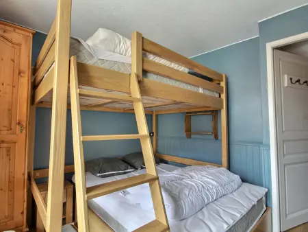 Appartement rénové 3 pièces avec balcon et cheminée, Belle Plagne - Photo 13