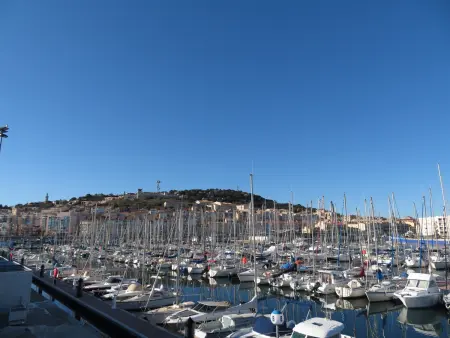 Appartement 2 pièces cabine avec parking privé à Sète - Photo 19