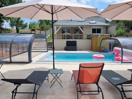 Maison de charme en bord du Loir, 6-8 pers, proche Zoo de La Flèche, piscine à venir, parking inclus - Photo 1