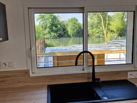 Maison de charme en bord du Loir, 6-8 pers, proche Zoo de La Flèche, piscine à venir, parking inclus - Photo 11