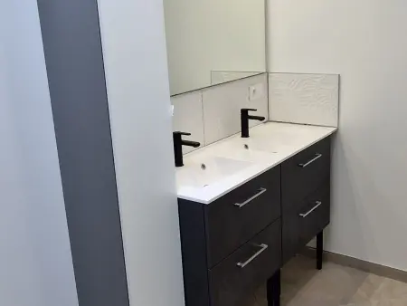 Maison de charme en bord du Loir, 6-8 pers, proche Zoo de La Flèche, piscine à venir, parking inclus - Photo 22