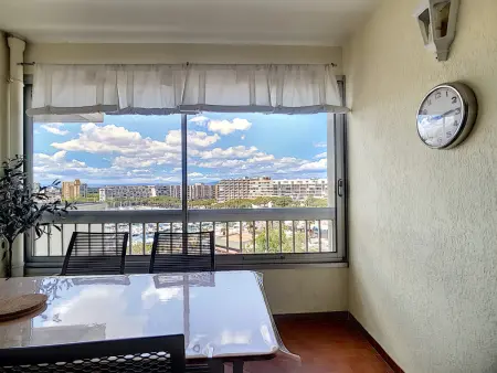 Appartement F3 - 6 Couchages - Proche Plage et Port - Climatisé - Photo 3