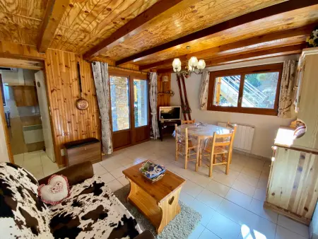 Les Angles - T3 Chalet Cozy avec Parking, Appartement 4 personnes à Les Angles - Photo 4