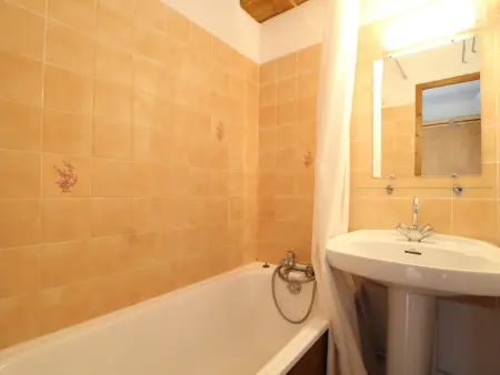 Appartement 5 pers. avec balcon, proche pistes et commerces à Val Cenis Le Haut - Photo 7